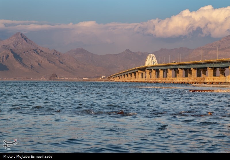 دریاچه پرآب ارومیه/ عکس